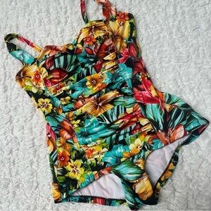 Penbrooke Shape Solver Shirred One Piece Swimsuit Size 14 Soft Cups